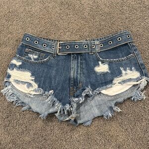 LF Carmar Belted Ring Low-Wasited Jean Shorts